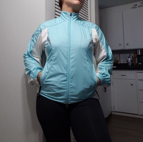 NIKE JACKET, SIZE M - Picture 5 of 17